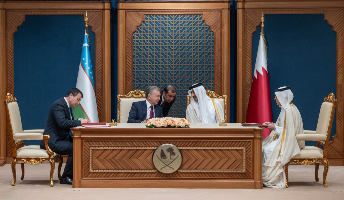 HH the Amir Sheikh Tamim bin Hamad Al-Thani and Shavkat Mirziyoyev